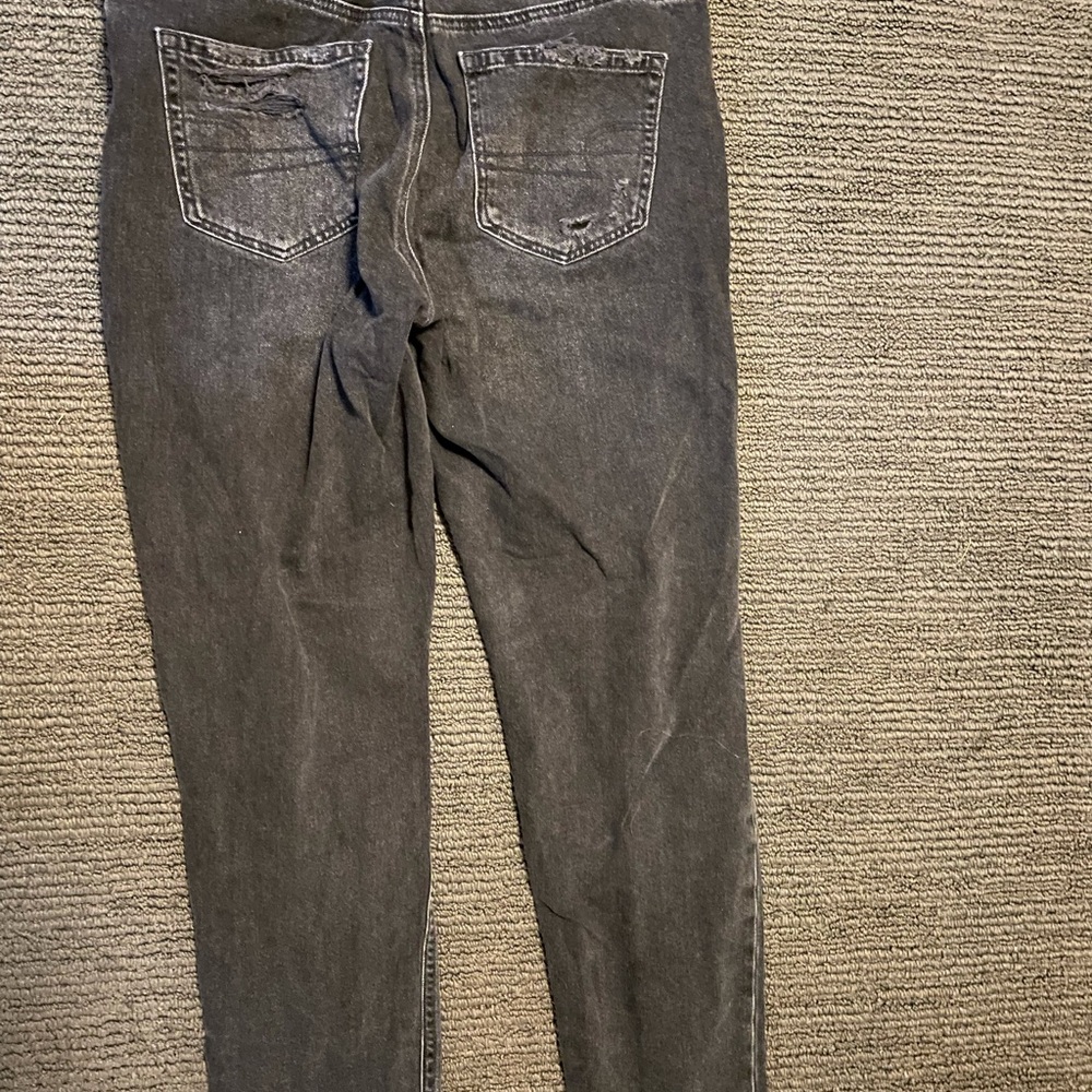 American eagle, black ripped mom jeans